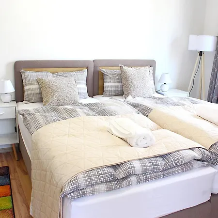 Innenstadt Zentrum Apartmán